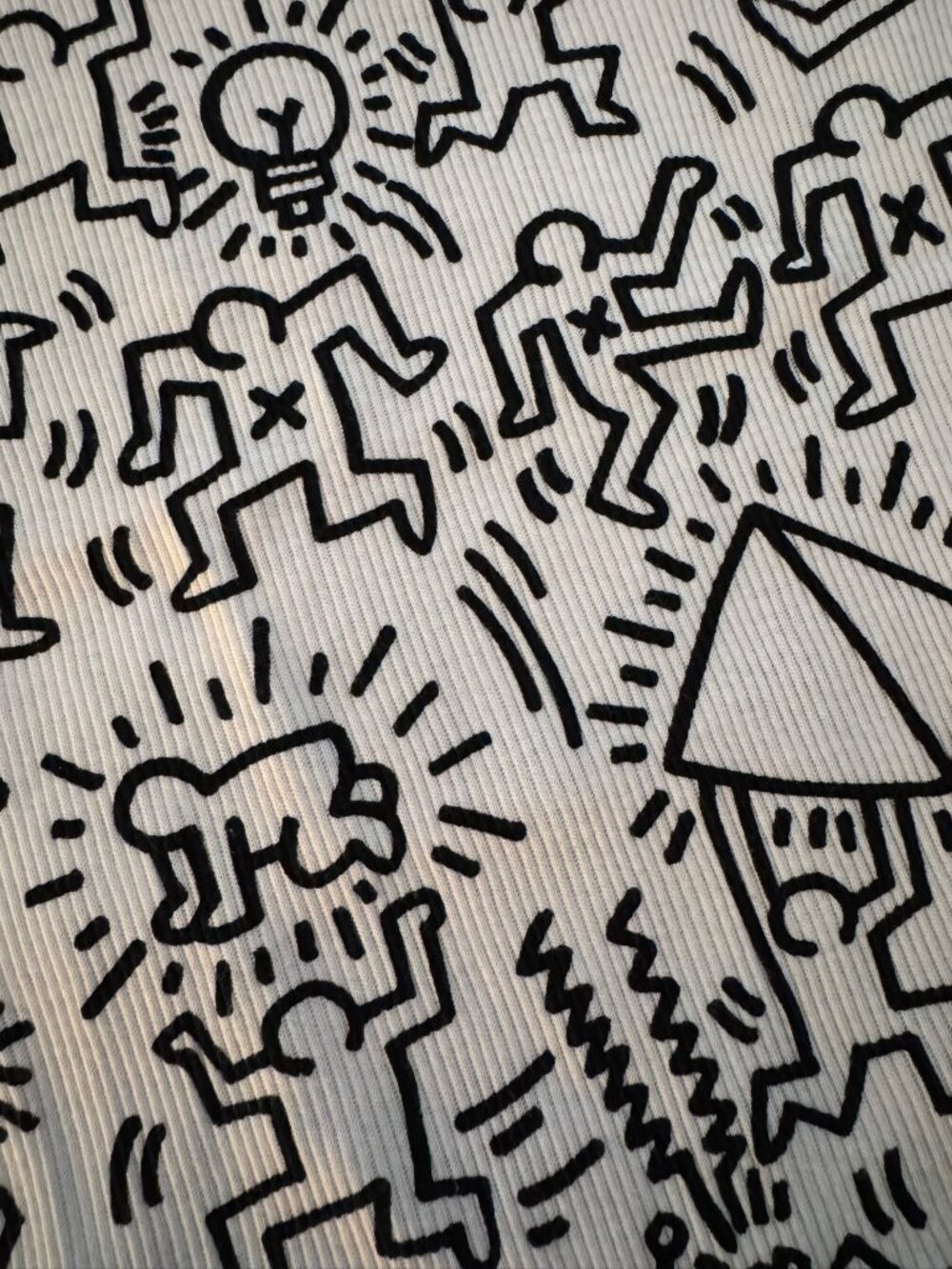 Keith Haring Crop Top Graphic Tee - Picture 3 of 4